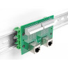 Delock RJ45 2 x Buchse zu 2 x Terminalblock mit Drucktaster für Hutschiene gewinkelt