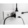 Delock Steckdosenwürfel 3-fach mit Kindersicherung und USB Ladegerät weiß