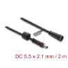 Delock DC Verlängerungskabel 5,5 x 2,1 mm Stecker zu Buchse mit Schraubverschluss M12 x 1,75 mm Gewinde wasserfest 18 AWG, 2 m s