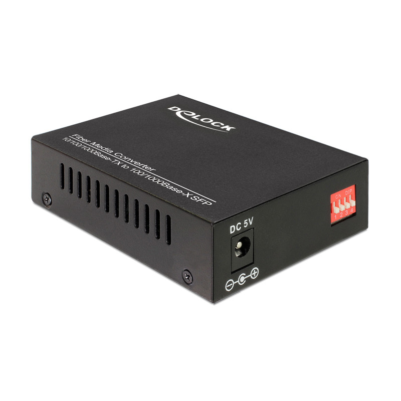 Delock Medienkonverter 10/100/1000Base-T zu 100/1000Base-X SFP