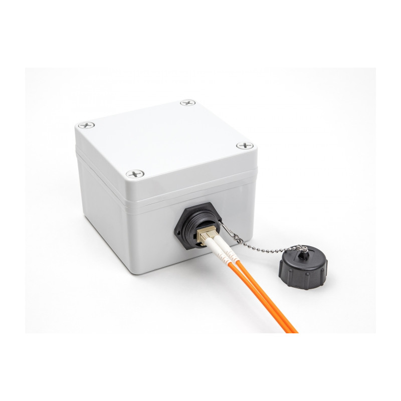 Delock LWL Einbaubuchse LC Duplex zu LC Duplex mit Verschlusskappe Multimode IP68 staub- und wasserdicht
