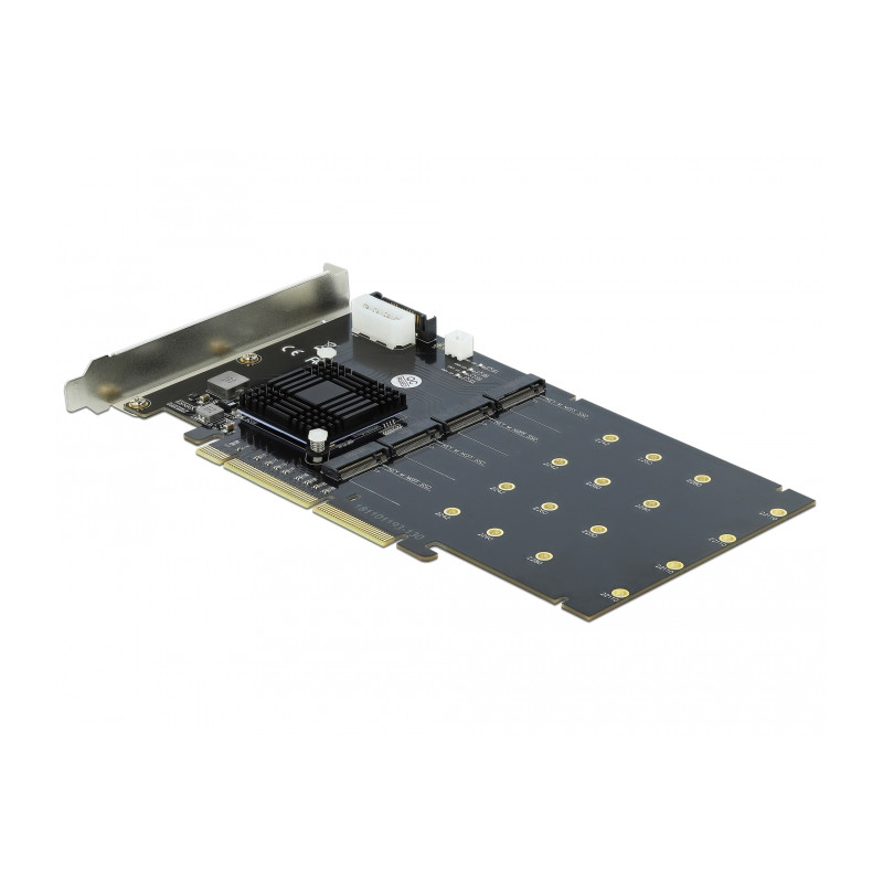 Delock PCI Express x8 / x16 Karte zu 4 x intern NVMe M.2 Key M