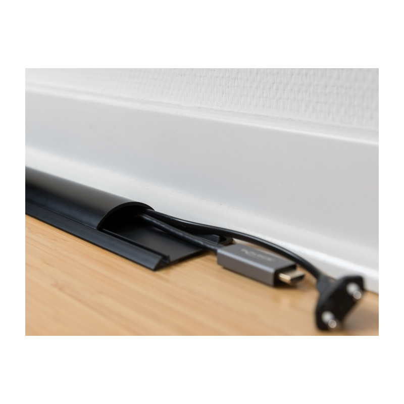 Delock Kabelkanal selbstklebend 50 x 12 mm - Länge 1 m schwarz