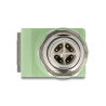 Delock M12 Adapter X-kodiert 8 Pin Stecker zu RJ45 Buchse Cat.5e mit Befestigungsloch 90° gewinkelt grün
