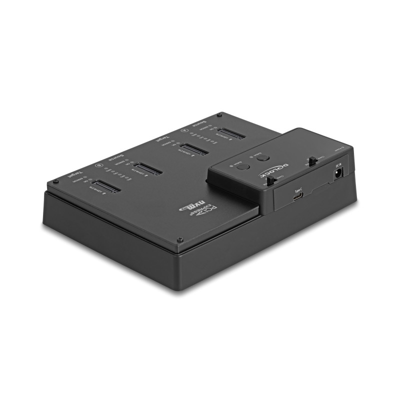 Delock M.2 Dockingstation für 4 x M.2 NVMe PCIe SSD mit Klon Funktion